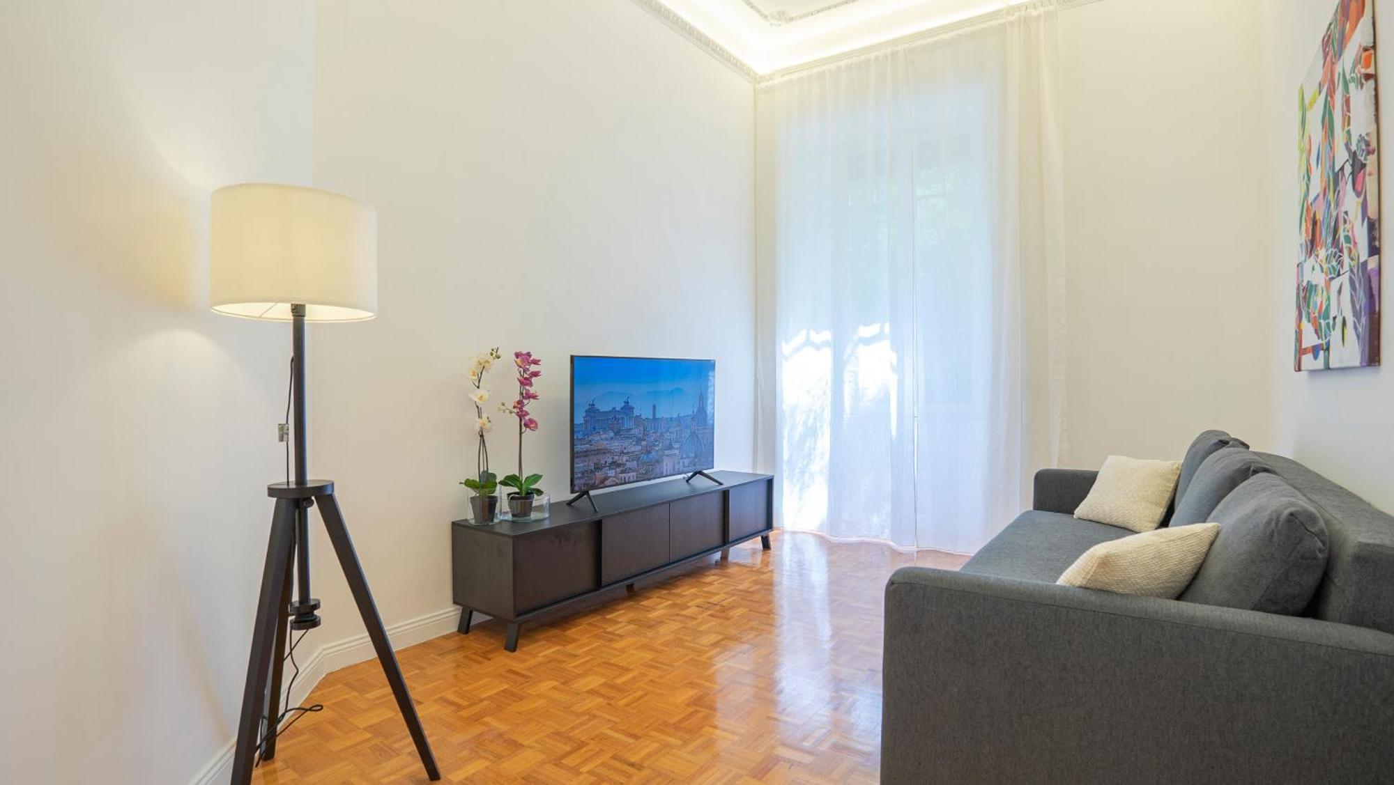 Domus San Giovanni Elegant Lägenhet *
